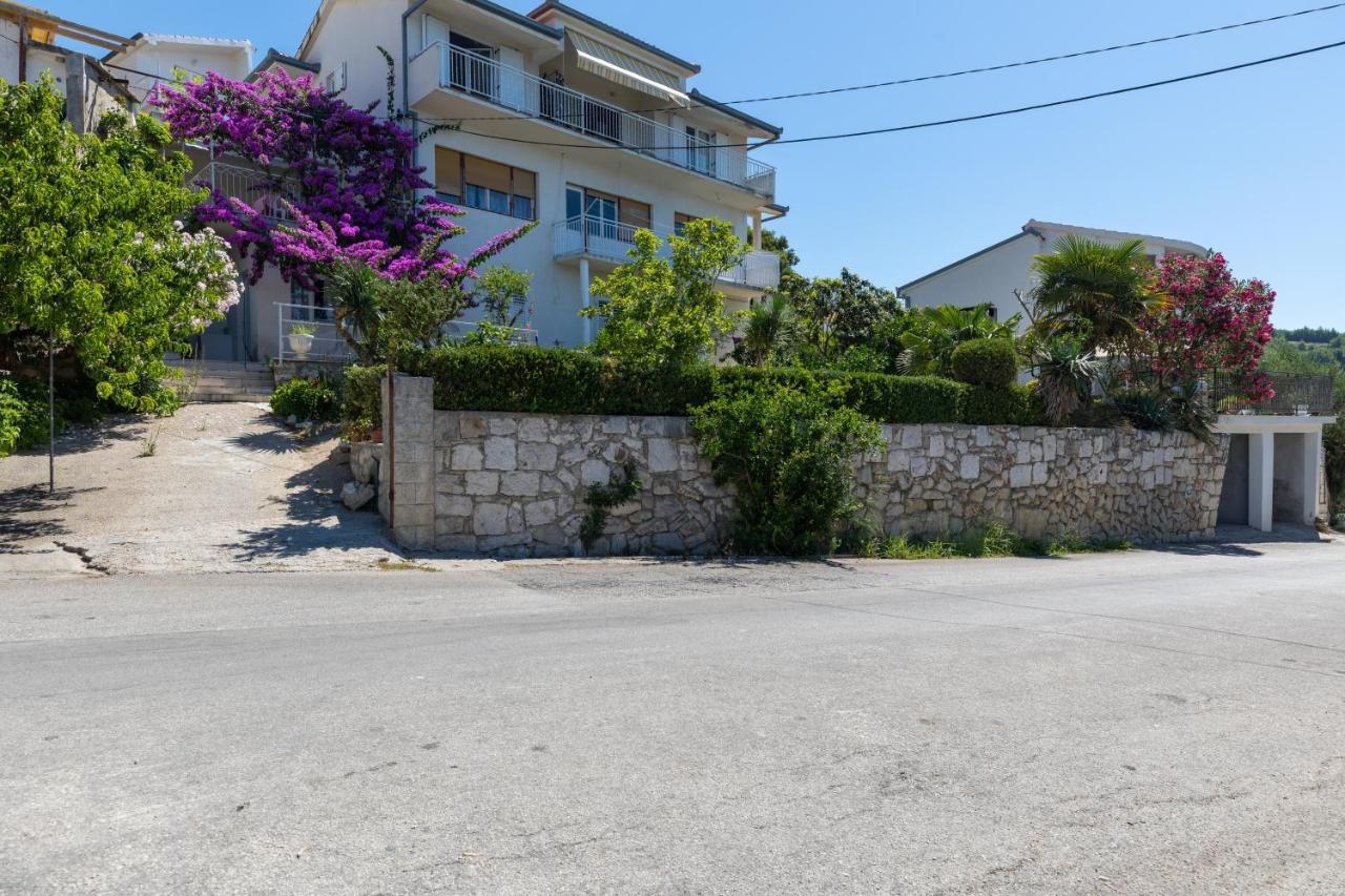 Apartments With A Parking Space Sumpetar, Omis - 9436 Exterior foto