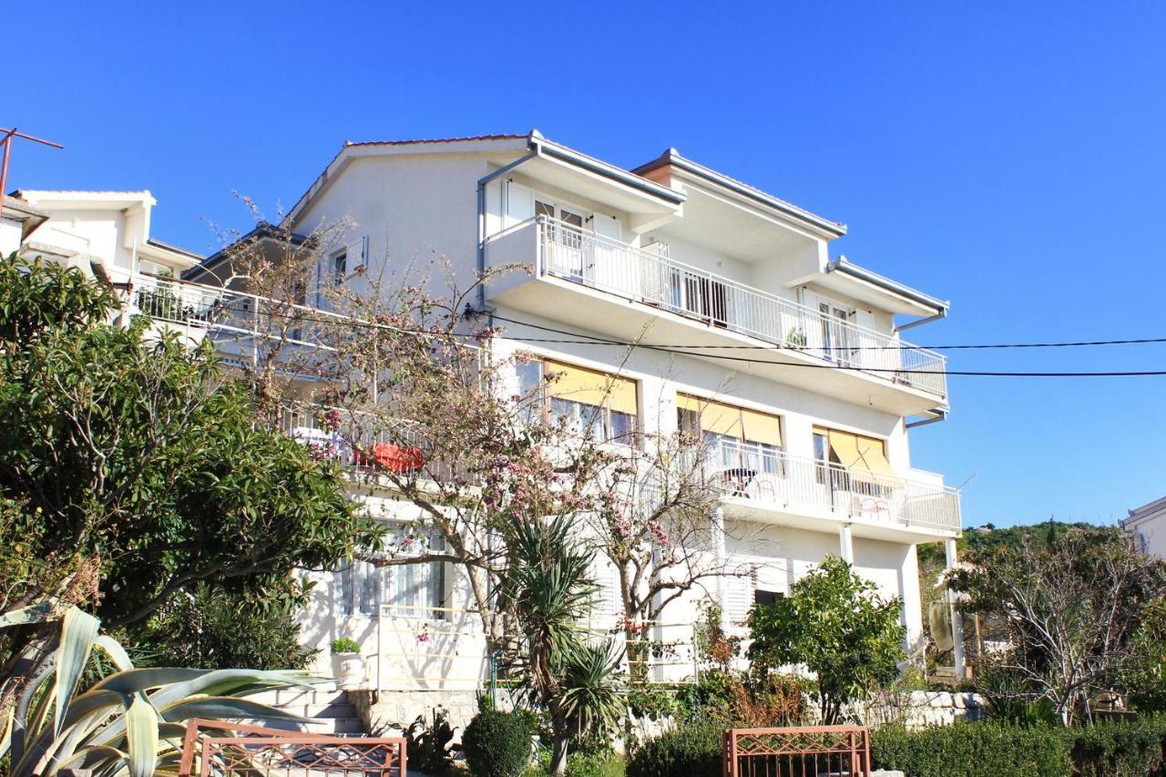 Apartments With A Parking Space Sumpetar, Omis - 9436 Exterior foto