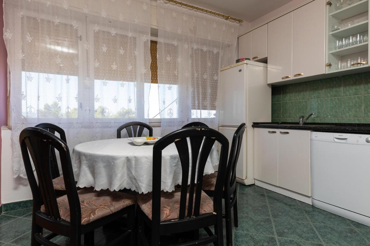 Apartments With A Parking Space Sumpetar, Omis - 9436 Exterior foto